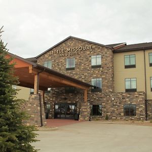 Little Missouri Inn & Suites New Town